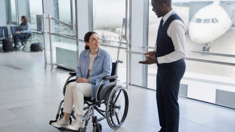 Comment demander une assistance à l&rsquo;aéroport : guide pratique pour voyager sereinement